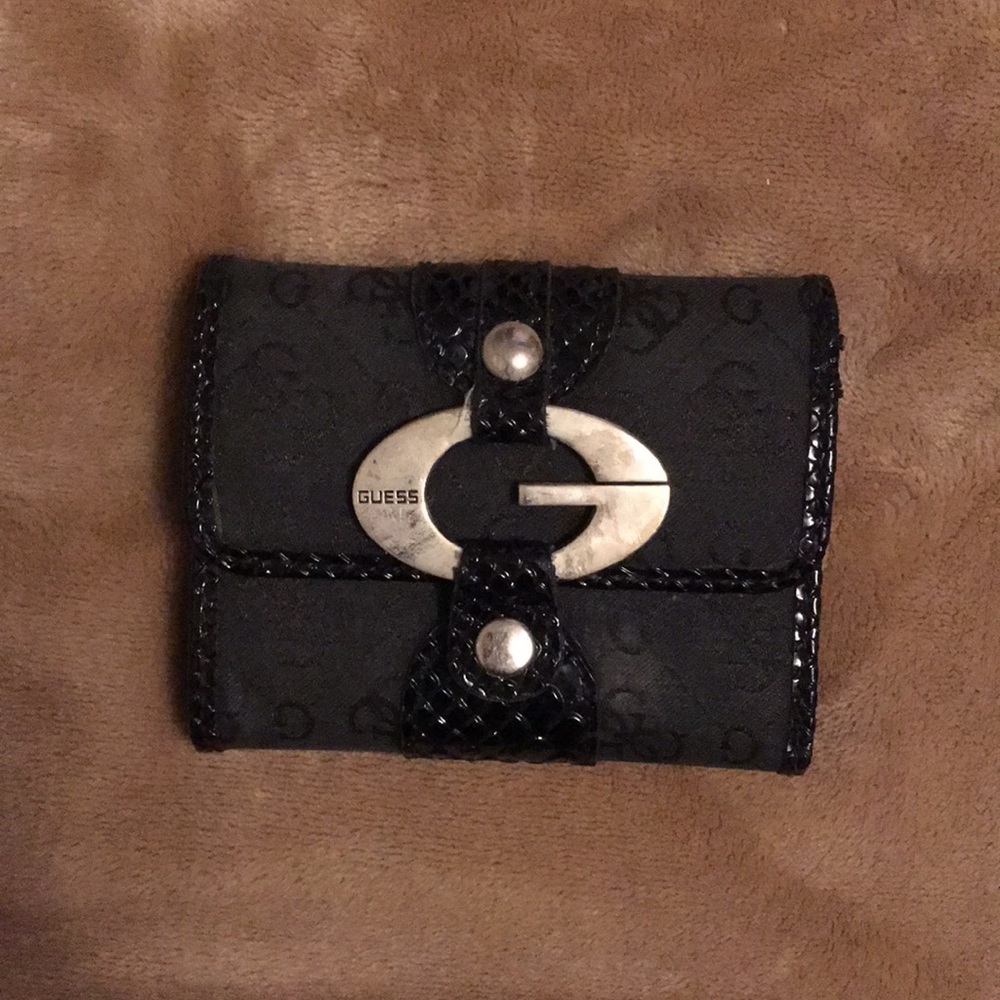 Guess Wallet